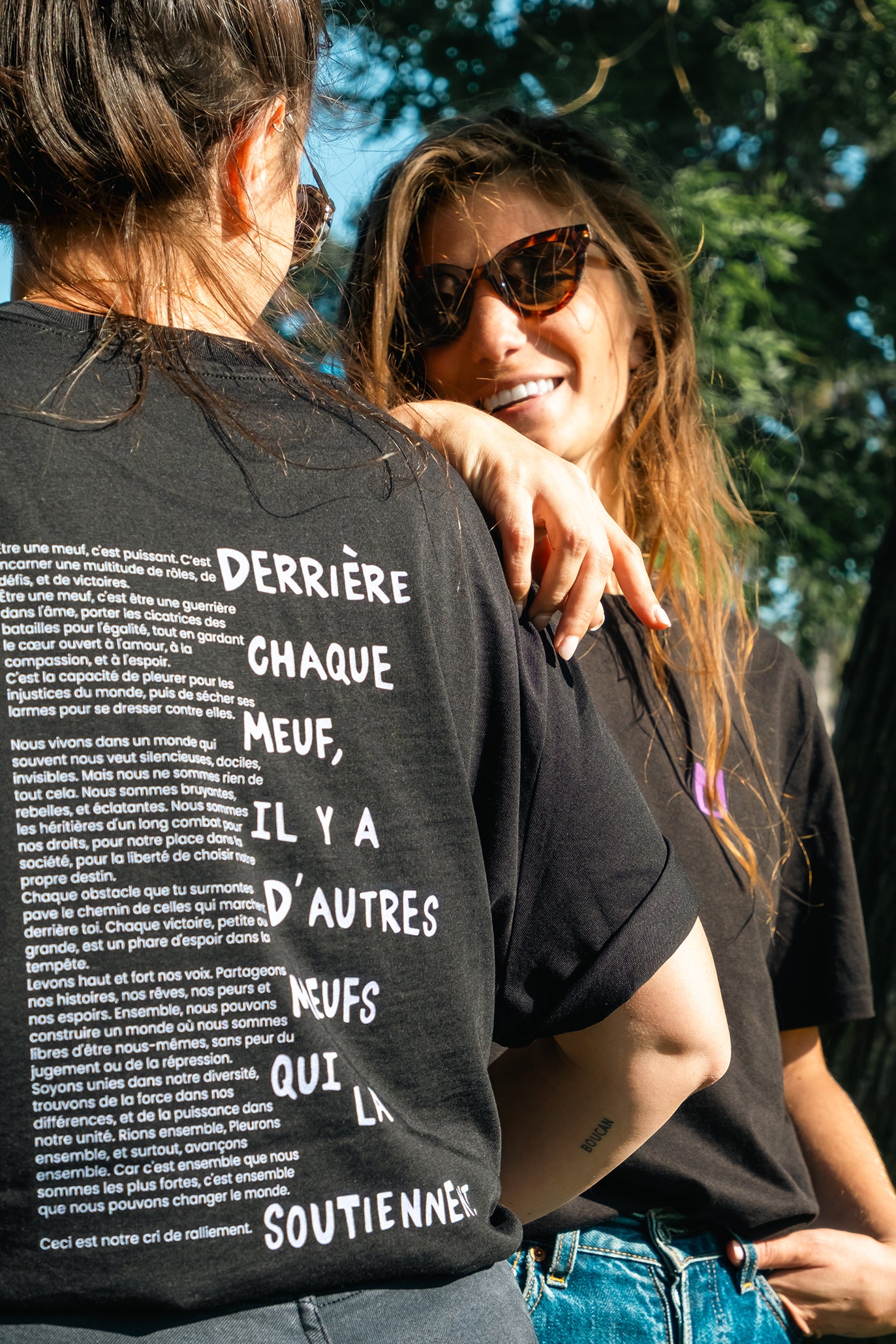 T-shirt Manifesto Derrière chaque meuf