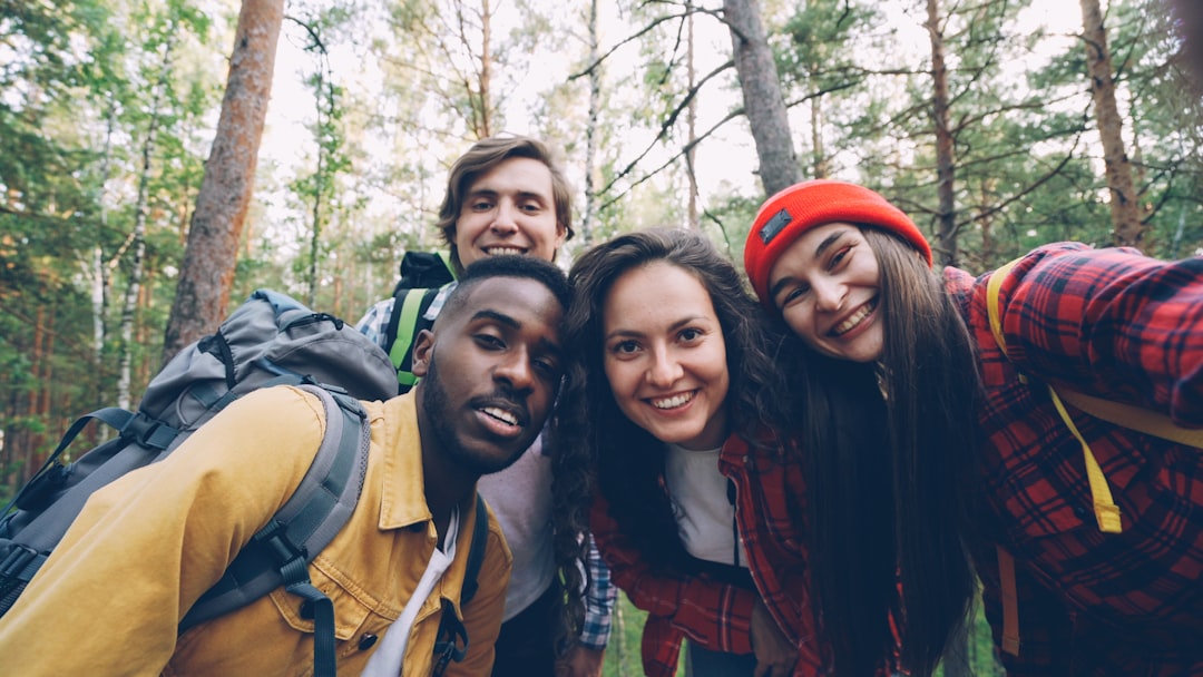 Oser faire le premier pas après le silence