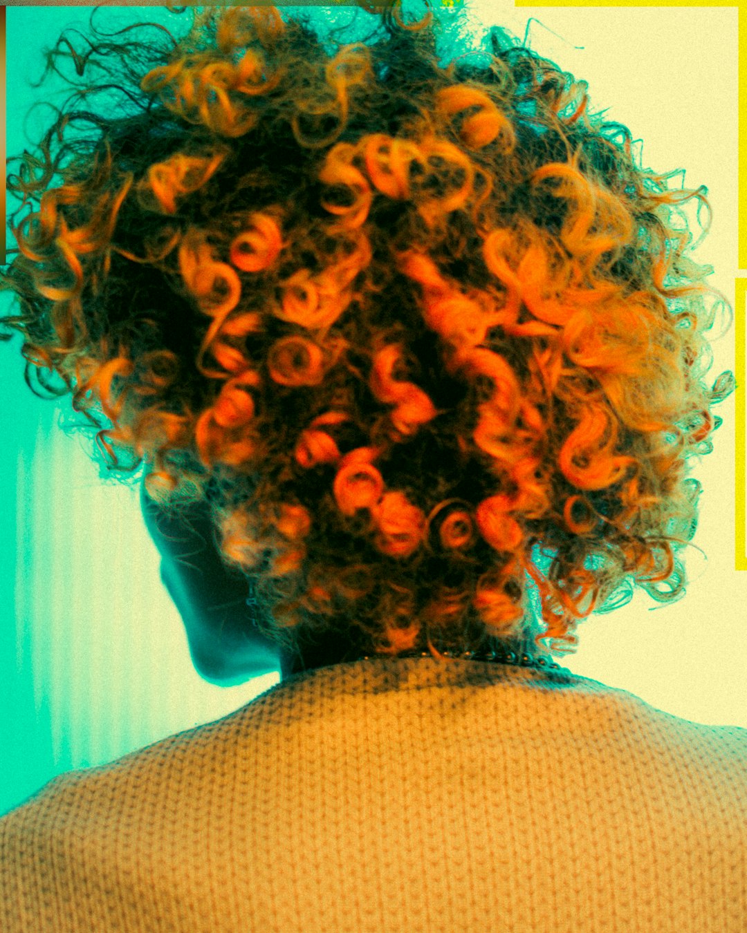 Technique blanchiment cheveux gris poivre sel